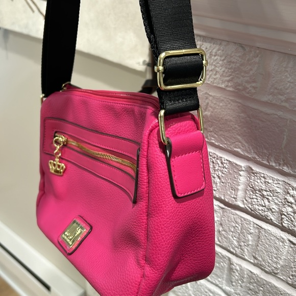 Like New Juicy Couture Hot Pink Bag Crossbody Purse - Picture 7 of 9